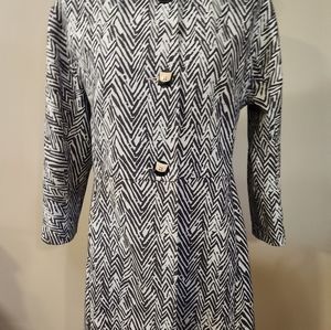 Cabi Women's Gray & White Zig Zag Zebra Ponte Knit Jacket Style #3034 Size M